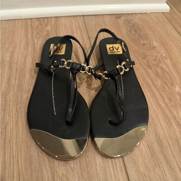 DV by Dolce Vita Black and Gold Thong Sandals - Picture 1 of 4